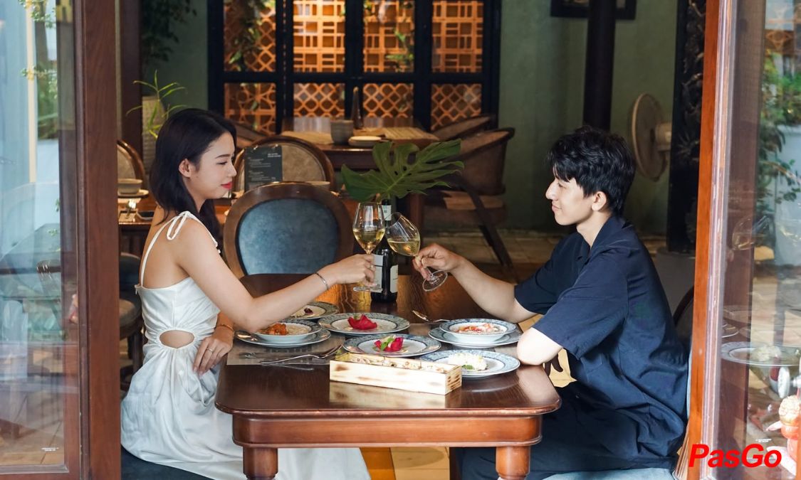 Giảm 50% set menu cho 2 khách