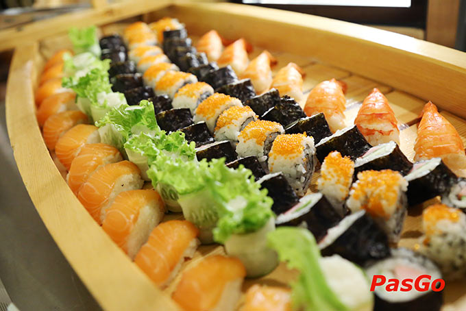 Buffet Sen Xanh - Lê Văn Lương -12