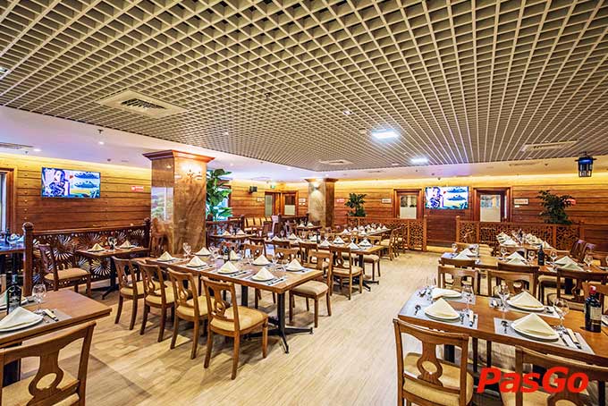 Buffet Sen Xanh - Lê Văn Lương -14