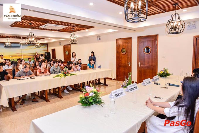 nhà hàng cánh buồm trường chinh11