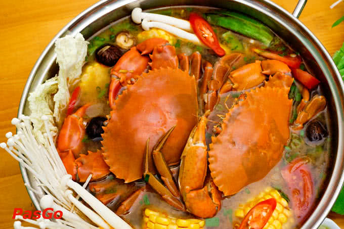 Hải sản tomato 82 Lê Văn Hưu 8