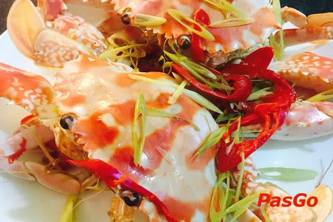 Hải sản tomato 82 Lê Văn Hưu 12