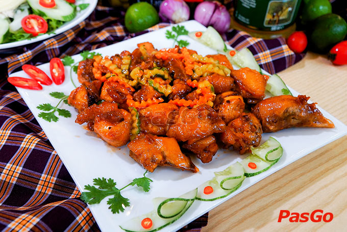 nhà hàng hoàng phố bùi xuân phái 12