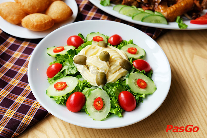 nhà hàng hoàng phố bùi xuân phái 8
