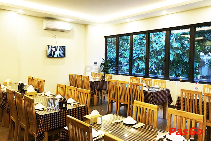 nhà hàng hoàng phố bùi xuân phái 3