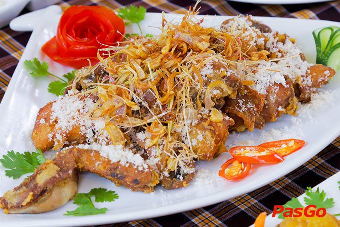 nhà hàng hoàng phố bùi xuân phái 19