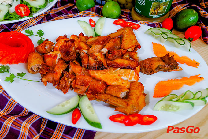 nhà hàng hoàng phố bùi xuân phái 18