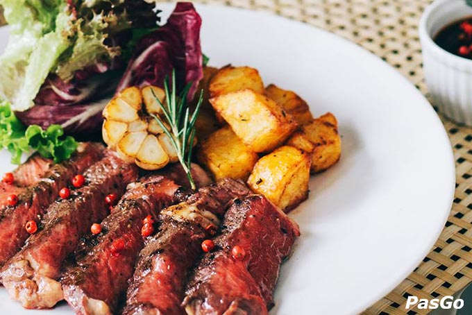nhà hàng le steak13