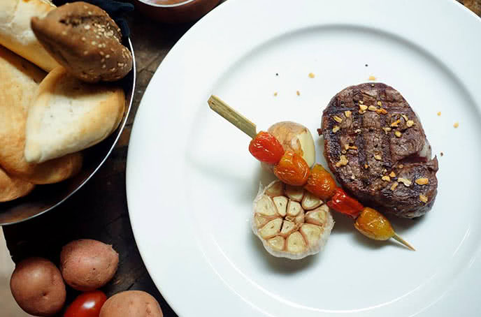 moo beef steak nguyễn thị định 4