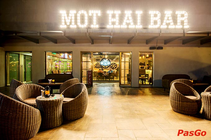 MOT HAI BAR – Eastin Grand Hotel -13