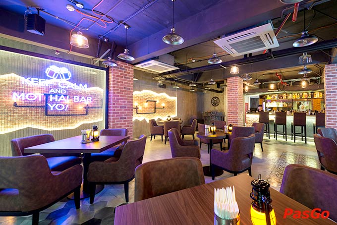 MOT HAI BAR – Eastin Grand Hotel -14