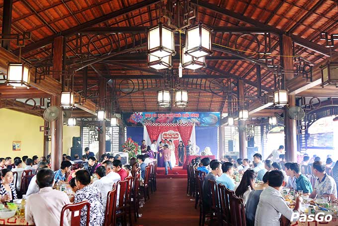Khu du lịch sinh thái Biển Đông Long Biên w