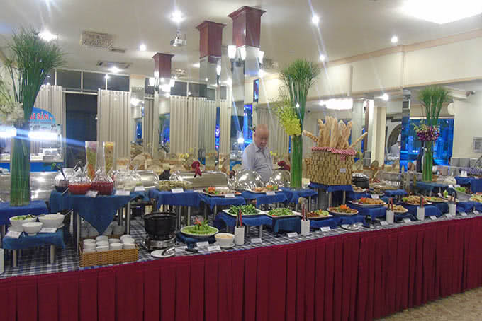 Buffet Victory - Võ Văn Tần-5
