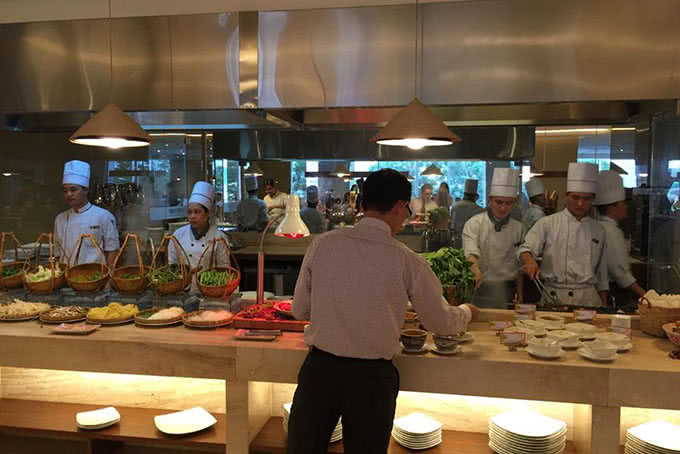 Buffet Liberty Central Saigon Riverside 10