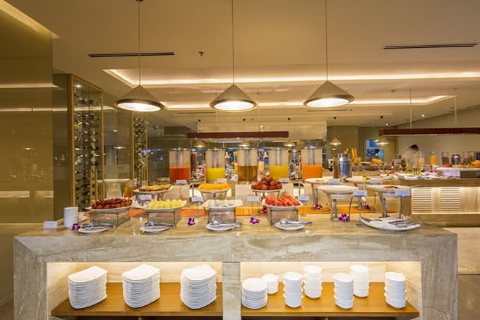 Buffet Liberty Central Saigon Riverside 15