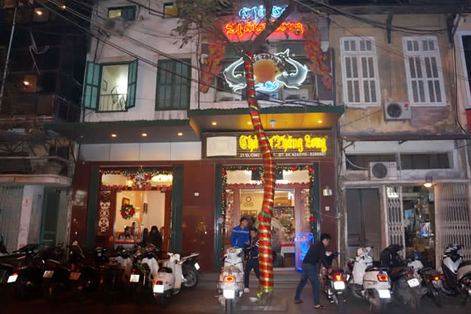 nhà hàng chả cá thăng long đường thành 1