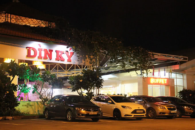 Buffet Dìn Ký Cộng Hòa ảnh 17