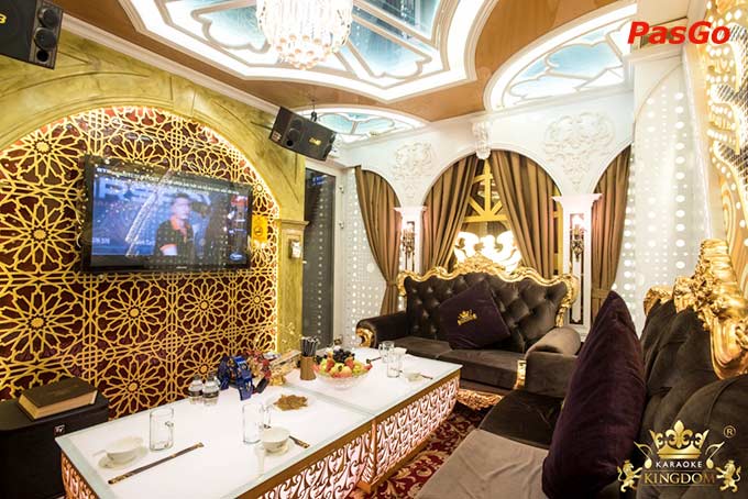 Karaoke Kingdom - Phạm Viết Chánh -10