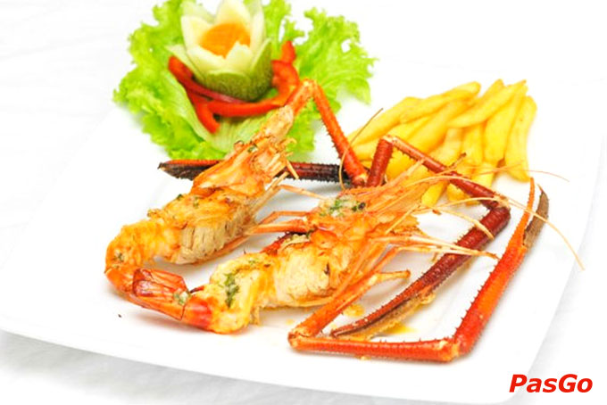 Karaoke Kingdom - Phạm Viết Chánh -11