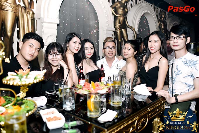 kingdom beer club lê văn hưu10