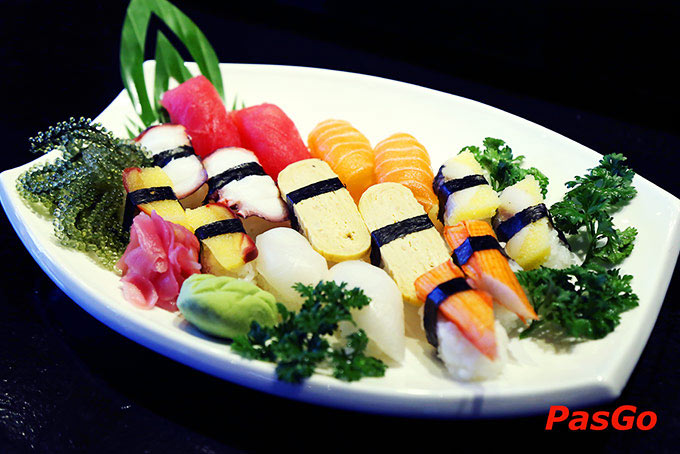 Akataiyo Mặt Trời Đỏ - Nguyễn Du