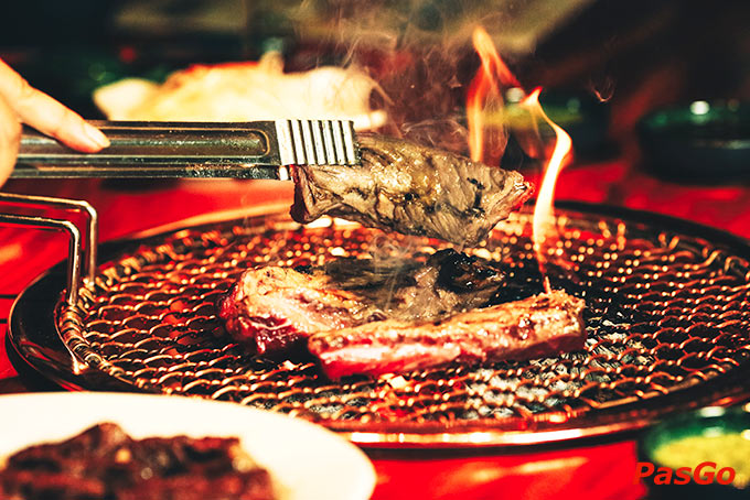 Mr.Bigbeef Bò Nướng Tảng - Nguyên Hồng