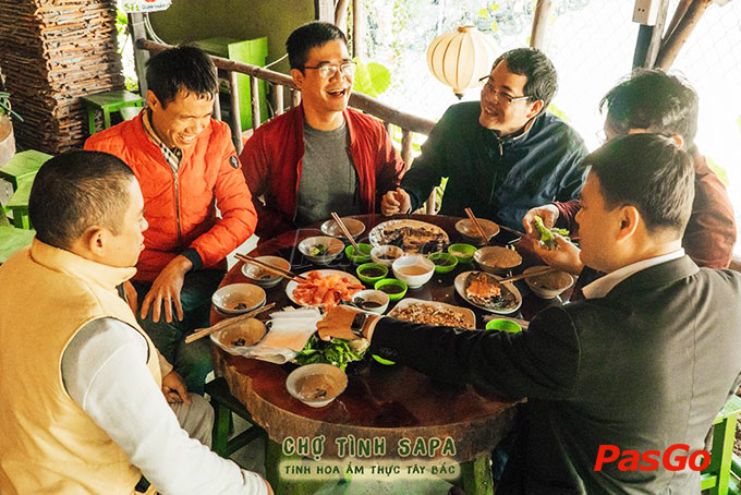 nhà hàng chợ tình sapa quan nhân - 9