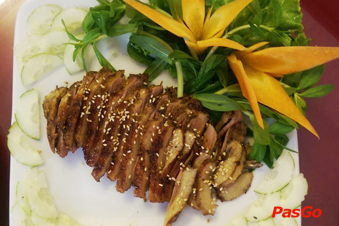 nhà hàng ẩm thực và âm nhạc hoàng tống phạm hùng - 2