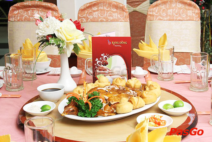 Rạng Đông - Cách Mạng Tháng 8