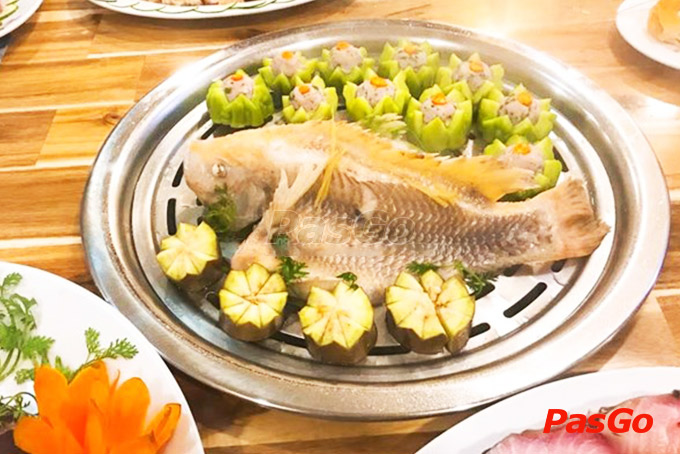 Rạng Đông - Cách Mạng Tháng 8-6