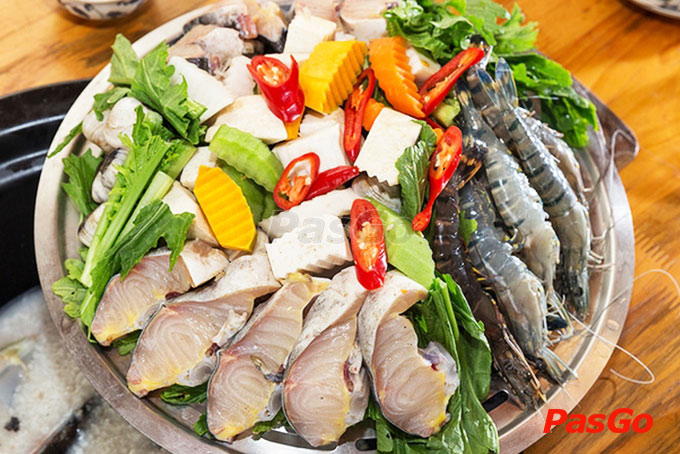 Rạng Đông - Cách Mạng Tháng 8-7