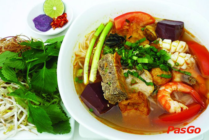 Rạng Đông - Cách Mạng Tháng 8-10