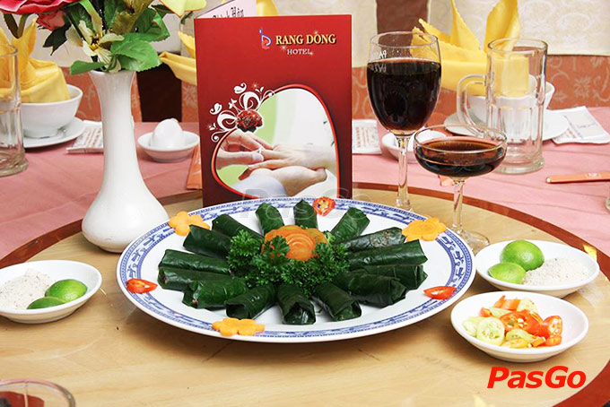Rạng Đông - Cách Mạng Tháng 8-1