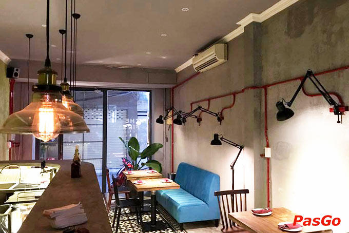 The First Kitchen & Bar Cách Mạng Tháng 8 - 22