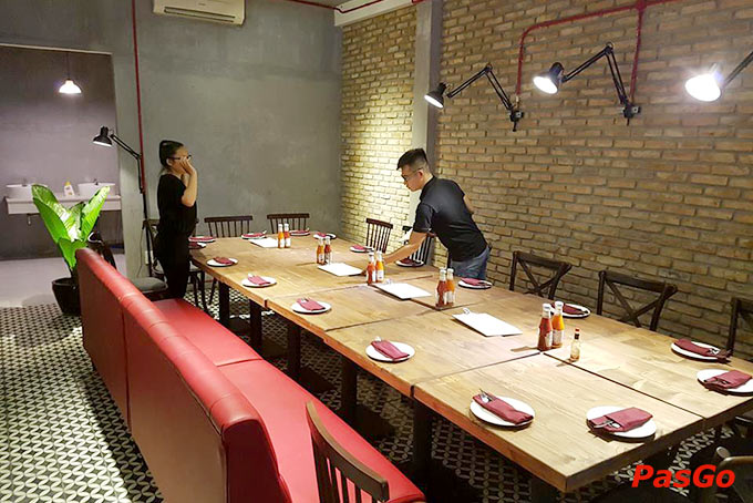 The First Kitchen & Bar Cách Mạng Tháng 8 - 29
