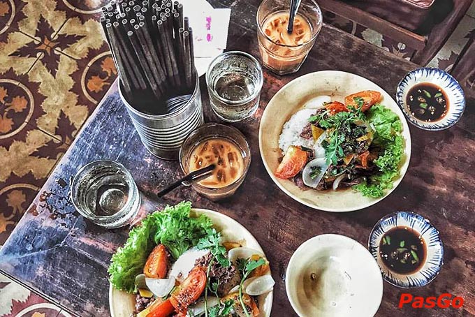 Tiệm Cơm Cafe Hoa Giấy - Huỳnh Tịnh Của-10