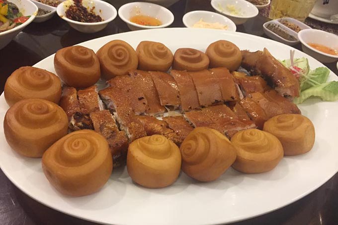 Top 10 địa điểm ăn uống ngon, nổi tiếng nhất ở Quận 11 - 9