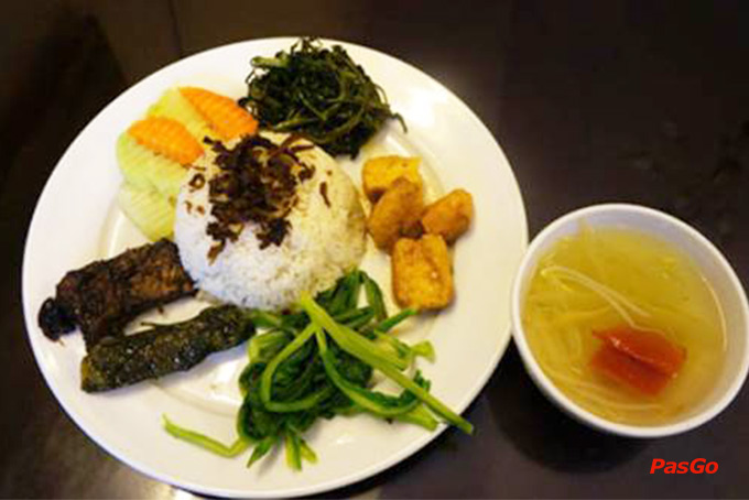 Top 10 qu&aacute;n chay ngon rẻ, h&uacute;t kh&aacute;ch nhất ở Đ&agrave; Nẵng - 3
