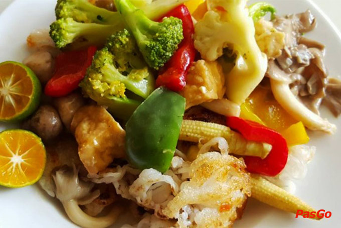 Top 10 qu&aacute;n chay ngon rẻ, h&uacute;t kh&aacute;ch nhất ở Đ&agrave; Nẵng - 8