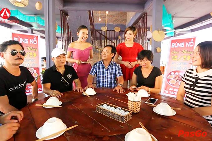 nhà hàng hồng trần quán ngọc thụy1