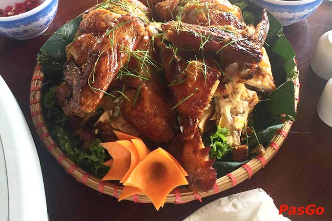 nhà hàng hồng trần quán ngọc thụy5