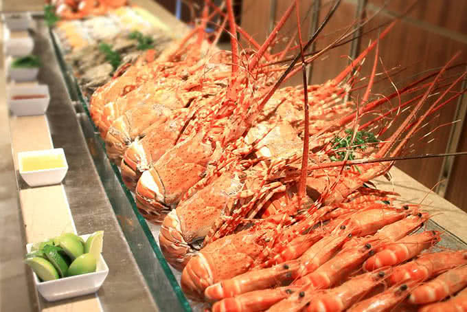 nhà hàng buffet la brasserie 