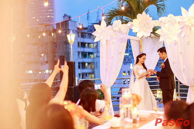 Buffet Khách Sạn Hương Sen -19