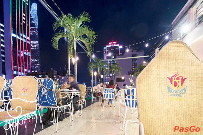 Buffet Khách Sạn Hương Sen -22