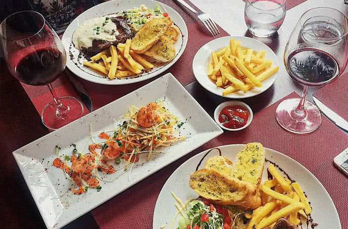 nhà hàng lavache steak láng hạ 15