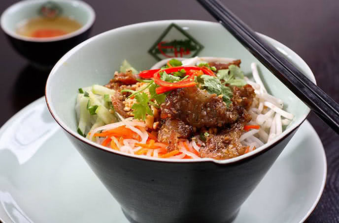 nhà hàng món huế huỳnh thúc kháng 11