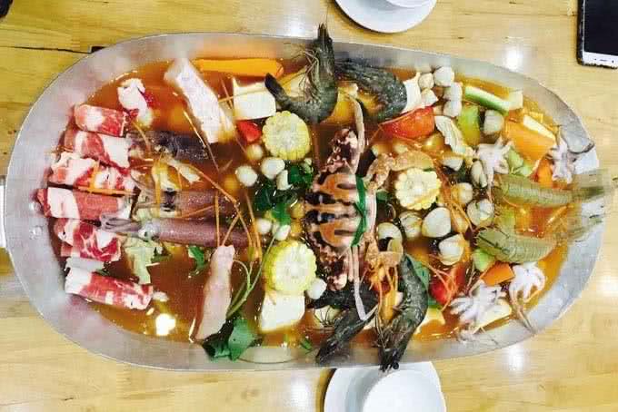 nhà hàng lẩu tiến vua bà triệu 5