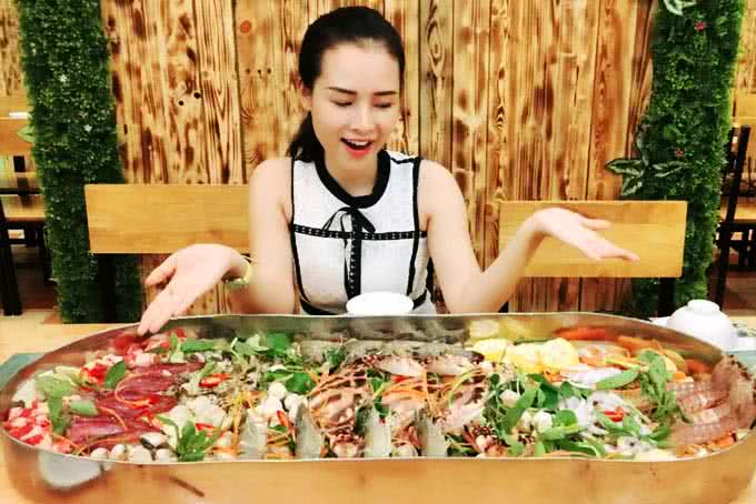 nhà hàng lẩu tiến vua bà triệu 6