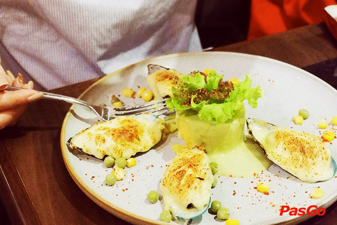 MAPA Cafe & Restaurant - Hoàng Văn Thái-3