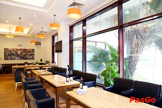 nhà hàng bitburger bierhaus vạn phúc 19
